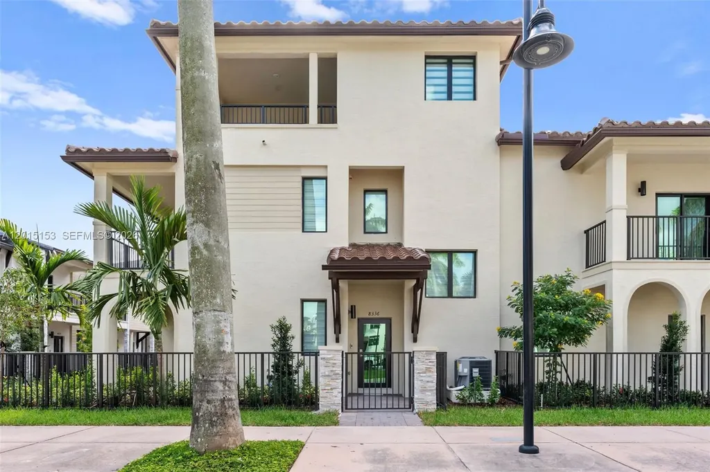 8336 Central Park Boulevard Doral FL 33166