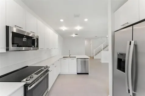 8336 Central Park Boulevard Doral FL 33166