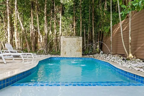 3917 S Le Jeune Road Miami FL 33146