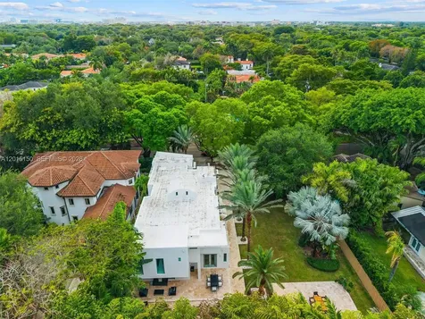 3917 S Le Jeune Road Miami FL 33146