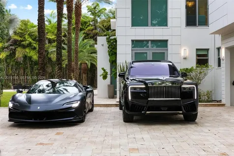 3917 S Le Jeune Road Miami FL 33146