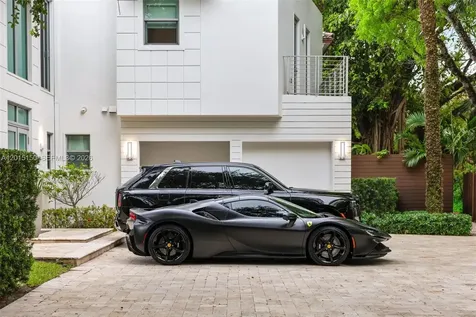 3917 S Le Jeune Road Miami FL 33146