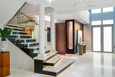 3917 S Le Jeune Road Miami FL 33146