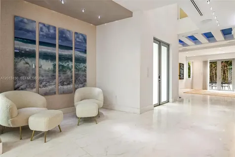 3917 S Le Jeune Road Miami FL 33146