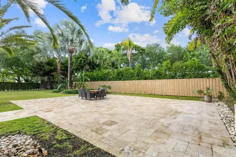 3917 S Le Jeune Road Miami FL 33146