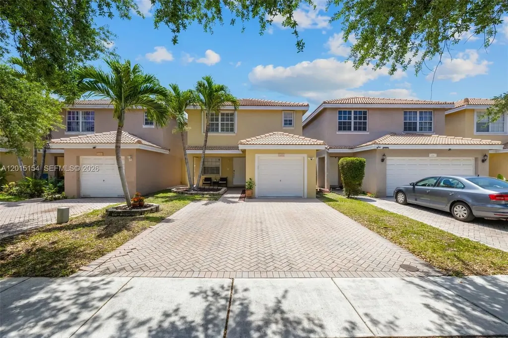 9288 NW 55th Street Sunrise FL 33351