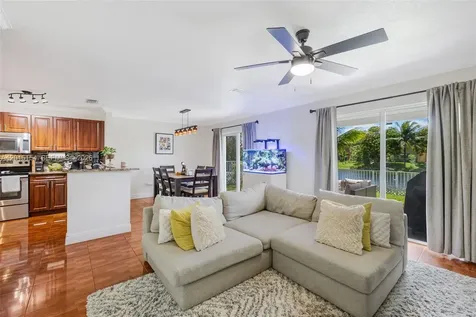 9288 NW 55th Street Sunrise FL 33351