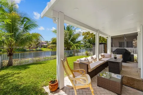 9288 NW 55th Street Sunrise FL 33351