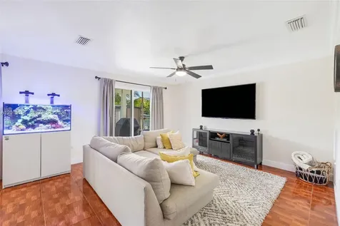 9288 NW 55th Street Sunrise FL 33351