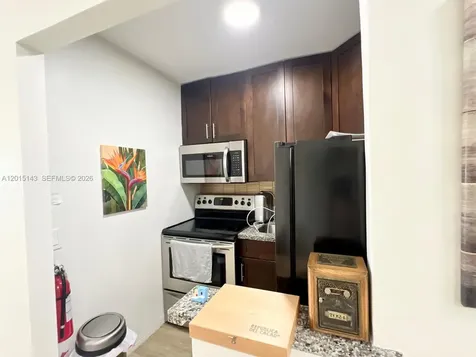 7904 West Drive North Bay Village FL 33141
