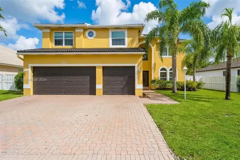 13845 NW 14th Street Pembroke Pines FL 33028