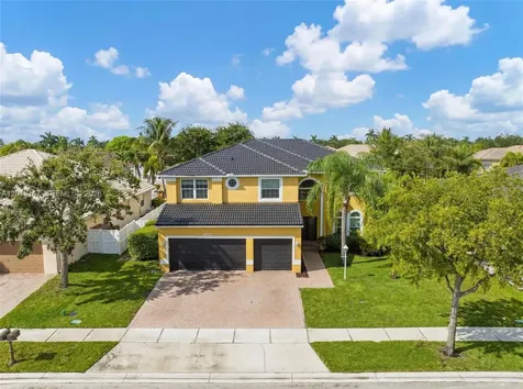 13845 NW 14th Street Pembroke Pines FL 33028