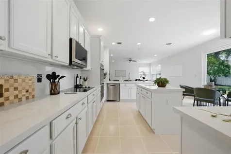 13845 NW 14th Street Pembroke Pines FL 33028