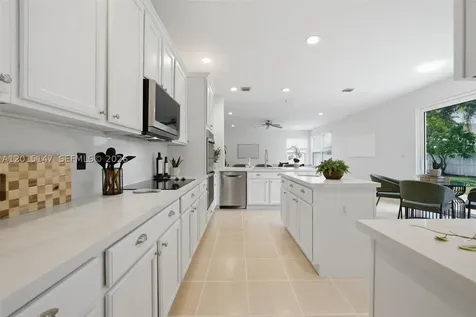 13845 NW 14th Street Pembroke Pines FL 33028