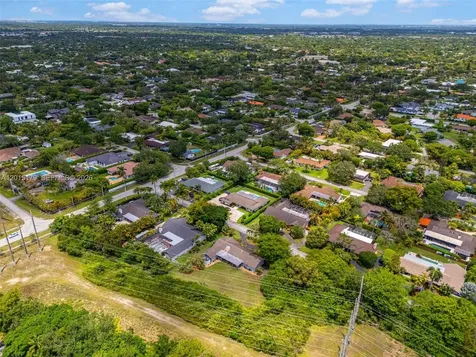10044 SW 131st Terrace Miami FL 33176