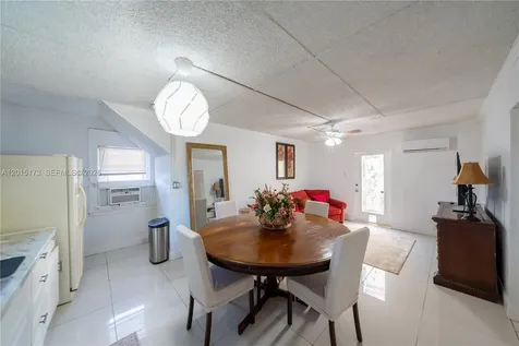 1678 SW 11th Street Miami FL 33135
