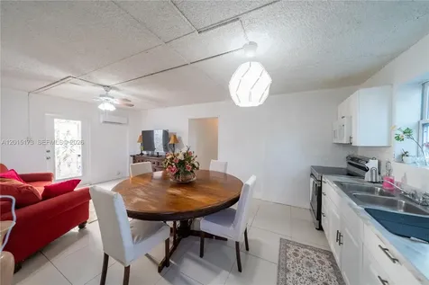 1678 SW 11th Street Miami FL 33135