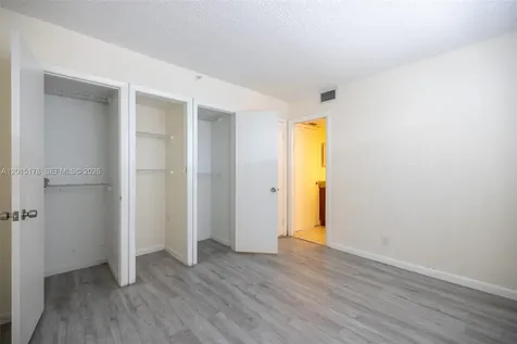 9235 SW 8th Street Boca Raton FL 33428