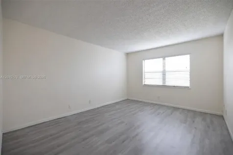 9235 SW 8th Street Boca Raton FL 33428