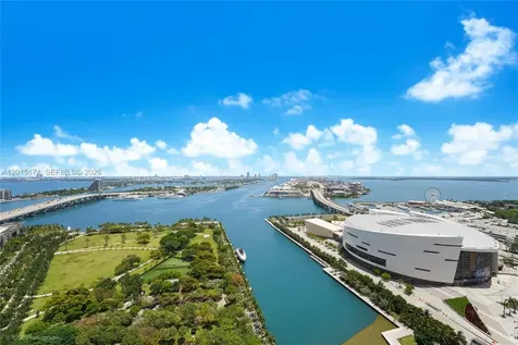 900 Biscayne Boulevard Miami FL 33132
