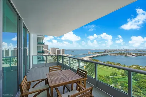 900 Biscayne Boulevard Miami FL 33132