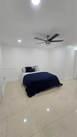 10805 NW 7th Street Miami FL 33172
