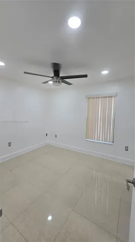 10805 NW 7th Street Miami FL 33172