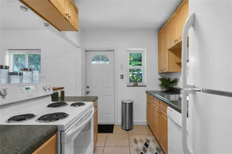 6141 SW 47th Street Miami FL 33155