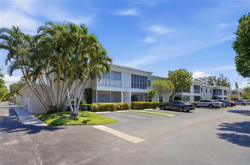 6273 Bay Club Drive Fort Lauderdale FL 33308