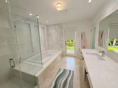 11445 N Bayshore Drive North Miami FL 33181