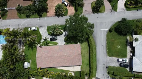 11445 N Bayshore Drive North Miami FL 33181