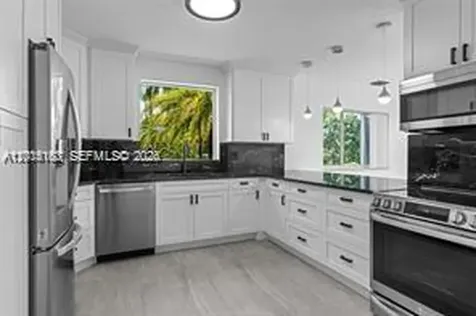 21399 Marina Cove Circle Aventura FL 33180