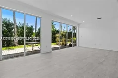 21399 Marina Cove Circle Aventura FL 33180