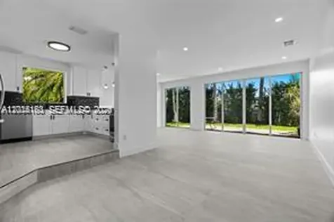 21399 Marina Cove Circle Aventura FL 33180