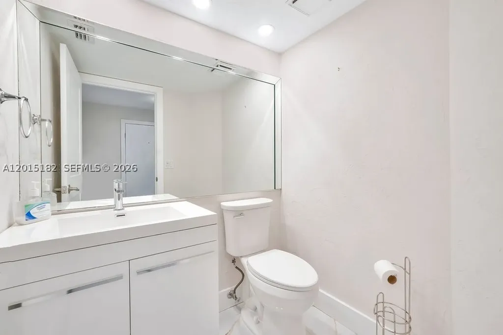 7838 La Mirada Drive Boca Raton FL 33433