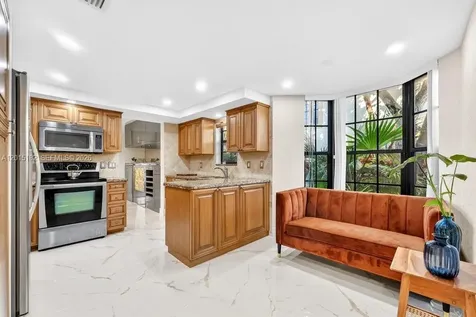 7838 La Mirada Drive Boca Raton FL 33433