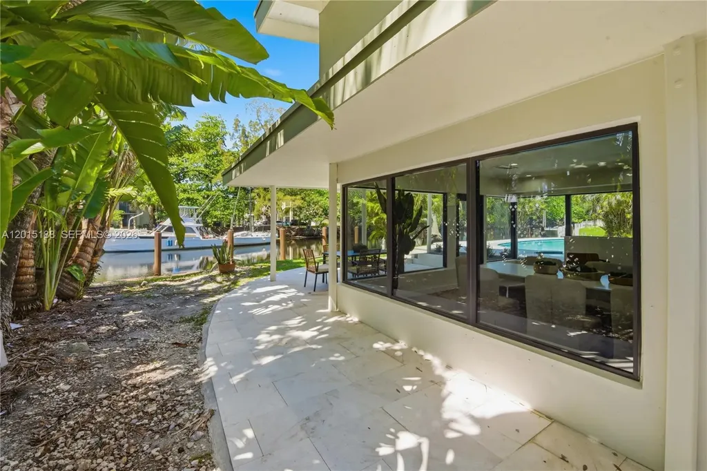 2637 Sugarloaf Lane Fort Lauderdale FL 33312