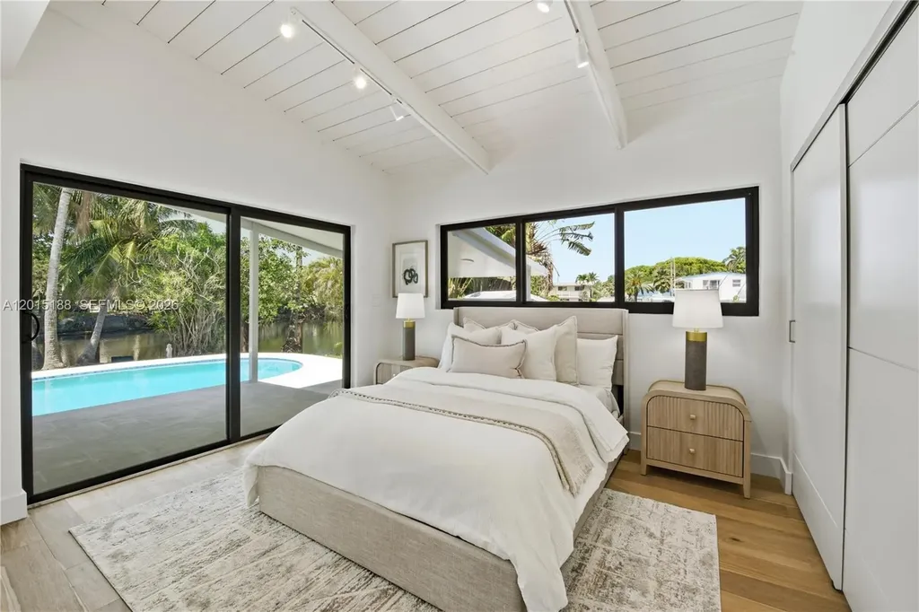 2637 Sugarloaf Lane Fort Lauderdale FL 33312
