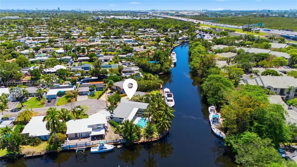 2637 Sugarloaf Lane Fort Lauderdale FL 33312