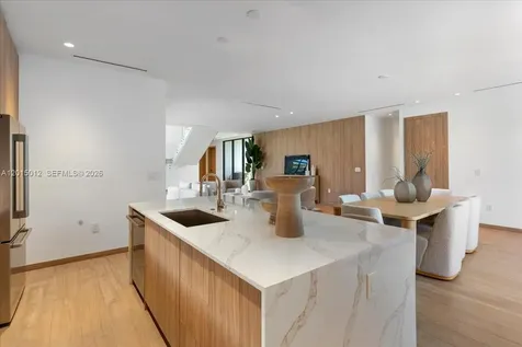 2175 SW 25th Street Miami FL 33133