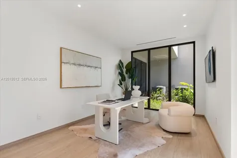 2175 SW 25th Street Miami FL 33133