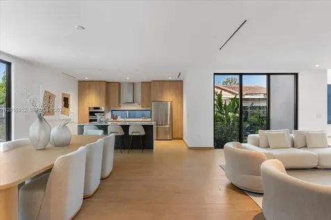 2175 SW 25th Street Miami FL 33133