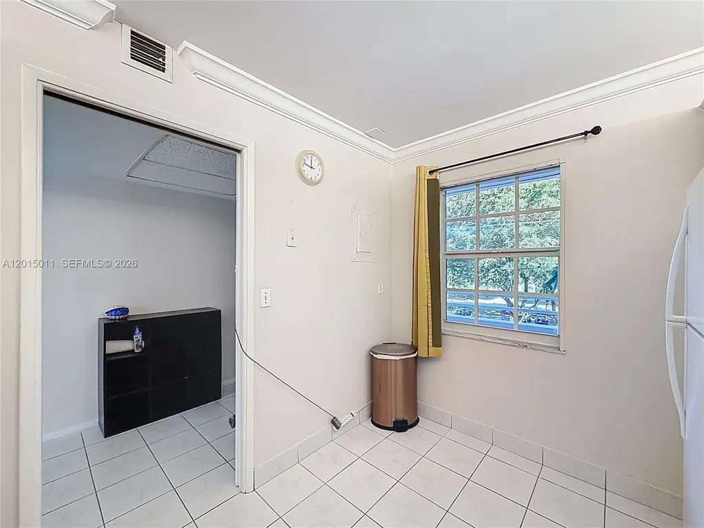 605 Oaks Drive Pompano Beach FL 33069