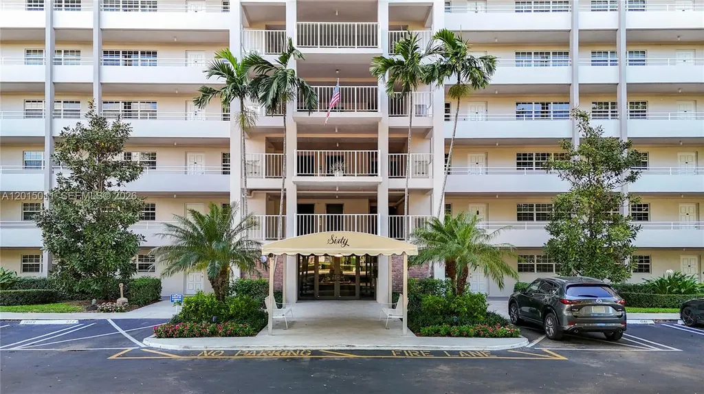 605 Oaks Drive Pompano Beach FL 33069
