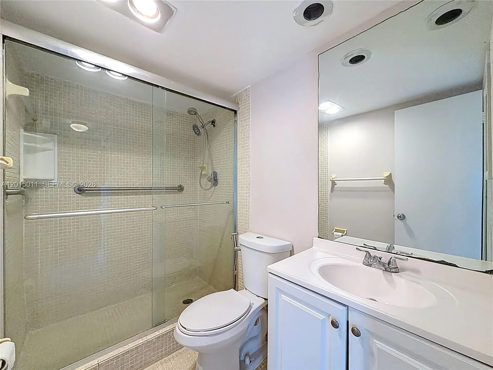 605 Oaks Drive Pompano Beach FL 33069