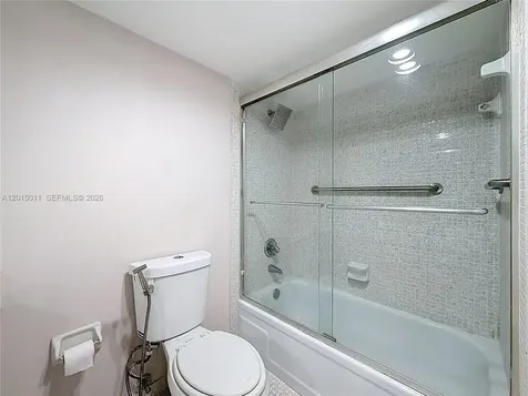 605 Oaks Drive Pompano Beach FL 33069