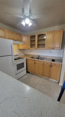 132 Andover F West Palm Beach FL 33417