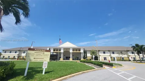 132 Andover F West Palm Beach FL 33417