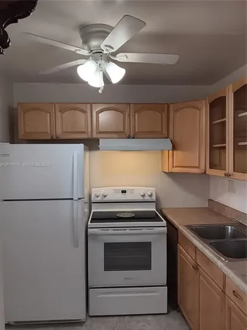 132 Andover F West Palm Beach FL 33417