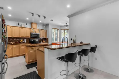 15395 SW 23rd Street Miami FL 33185